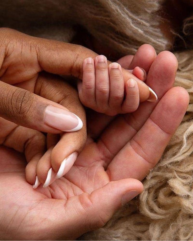 Instagram.com/alexandraburke